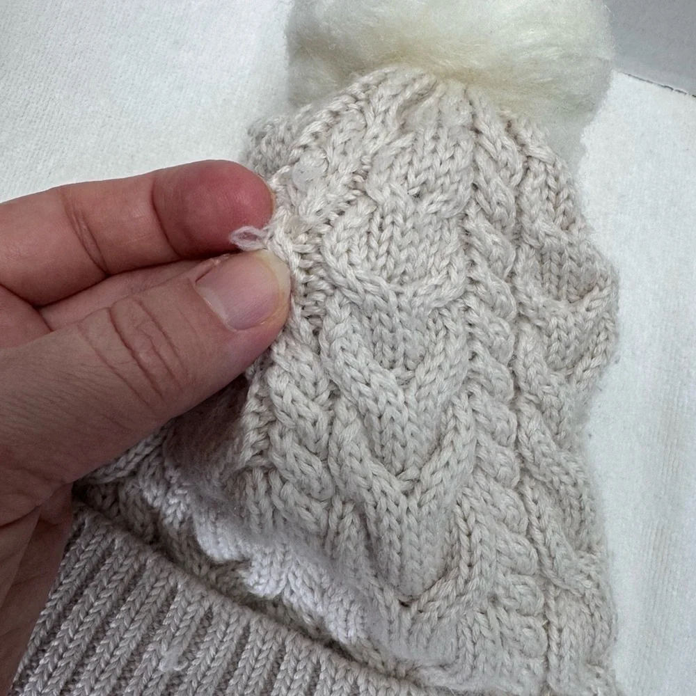 Lululemon.Cozy Cream Knit Beanie